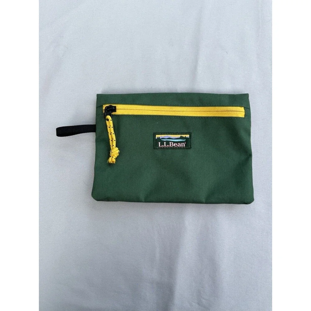 L.L. Bean Green Pouch with Yellow Zipper Outdoor Storage Bag